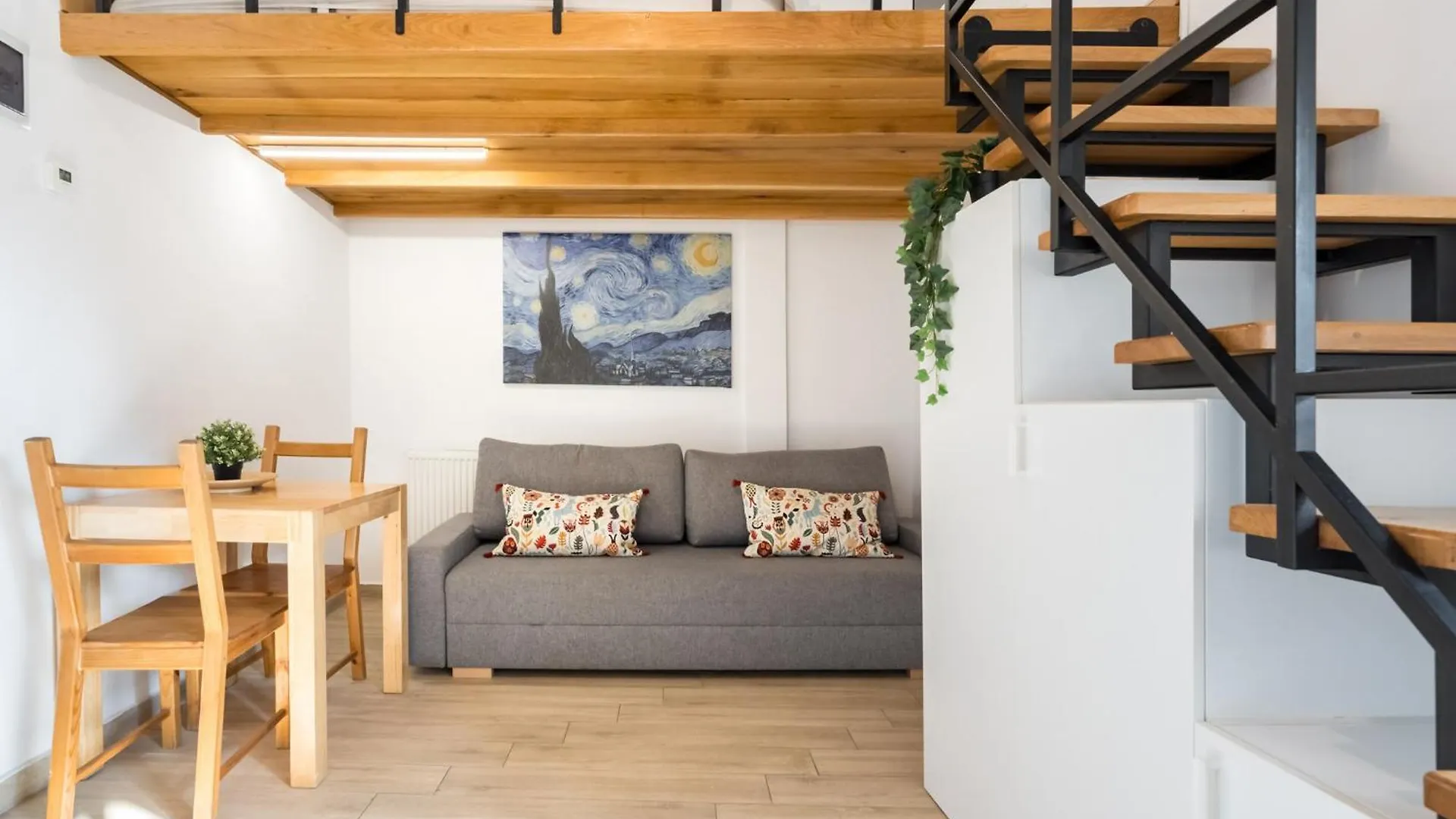 Cozy Old Town Apartment 7 - Selari Bucharest Romania
